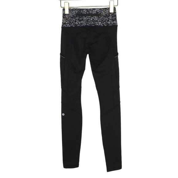 Lululemon Fresh Tracks Tight Black & White Waistband Full Length Leggings Size 2 - Picture 5 of 10